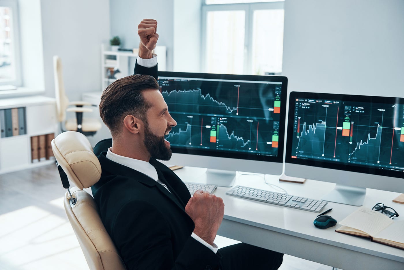 how do prop trading firms work